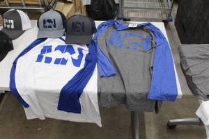 Lot of (4) Size XL MN Fish Sports Apparel - Long Sleeve T-shirt (x2), Sportsman Cap (x2)