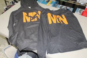 Lot of (2) Size Medium MN DeerBird Sports Apparel - Long Sleeve T-shirt (x1), Hooded Sweatshirt (x1)