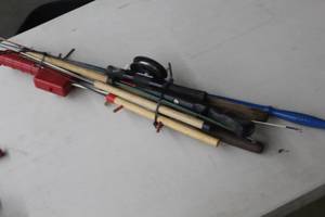 lot 1182 image: Lot of (10) Ice Fishing Poles