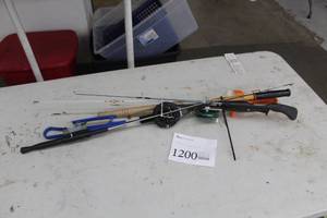 lot 1200 image: Lot of (7) Ice Fishing Poles