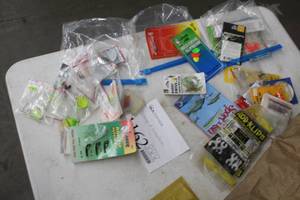 lot 1162 image: Lot of (3 Bags) HooksLures