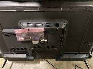 lot 350 image: Westinghouse 43 4K Ultra HD Roku Smart TV with HDR WR43UT4210 (TESTED LIKE-NEW)