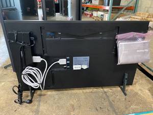 lot 359 image: 32 Class The Frame QLED HDR Smart TV QN32LS03TBFXZA (TESTED LIKE-NEW)