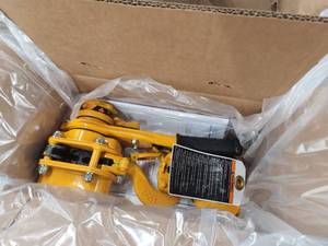 lot 33 image: Harrington L5LB015 1.5-Ton Lever Hoist