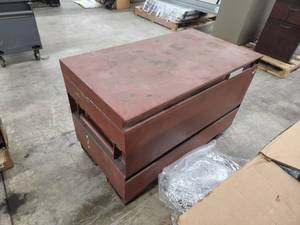 lot 42 image: Site Job Box