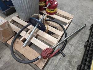 lot 45 image: Lot of (2) Drum Pumps