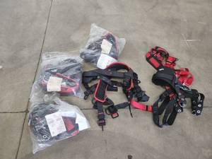 lot 62 image: Lot of (5) Protecta Safety Harness