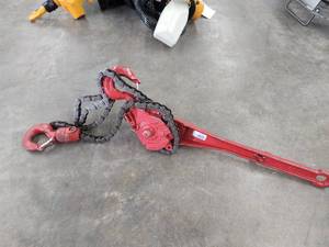 lot 72 image: Coffing 34-Ton, 1-12 Ton Hand Hoist