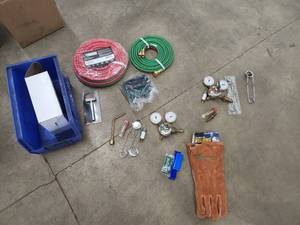 lot 77 image: Welding Supplies - Gloves, Mask, Gauges, Hose, and more
