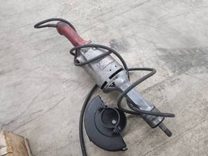 lot 89 image: Milwaukee Grinder