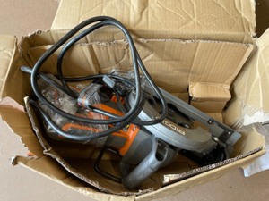 RIDGID THRUCOOL 15 Amp 7-14 in. Worm Drive Circular Saw
