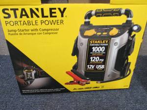 Stanley 500 Amp Jump Starter with C...