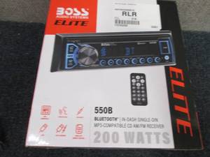 Boss Elite 200-Watt CDMP3 Car Ster...