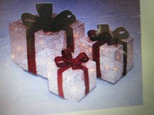 National Tree Company Lighted Gift ...