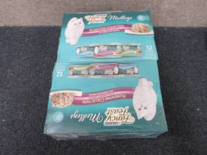 24 Cans Fancy Feast Medleys Cat Foo...