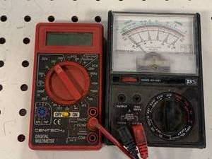 Lot of 2 Multimeters