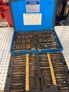 Large Tap & Die Set