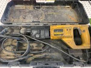 DeWalt DW567 Rotary Hammer Drill wCase