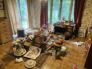 Entire Contents of Room - Antique Dealers Special