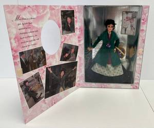 1995 Hollywood Legends Collection (My Fair Lady) Barbie As Eliza Doolittle NIB