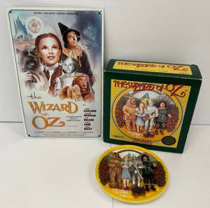 Group Including Wizard Of Oz 3D Collectors Plate And Tin Sign