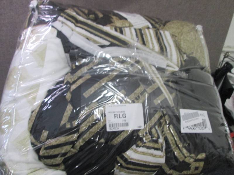 Gilda 30-Pc. Bedroom Super Set - Ki...