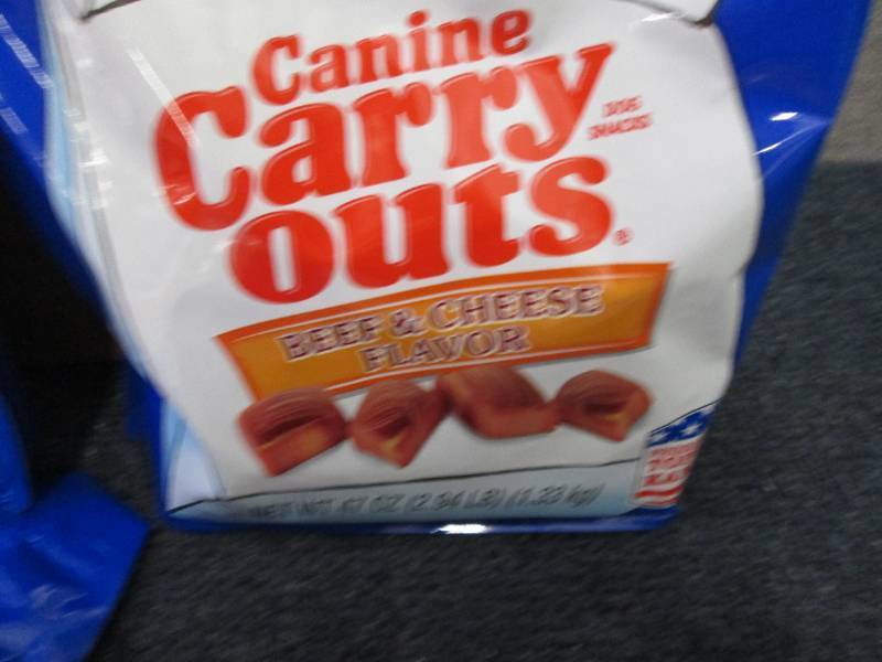 Case of 4- 47 oz bags Canine Carry ...