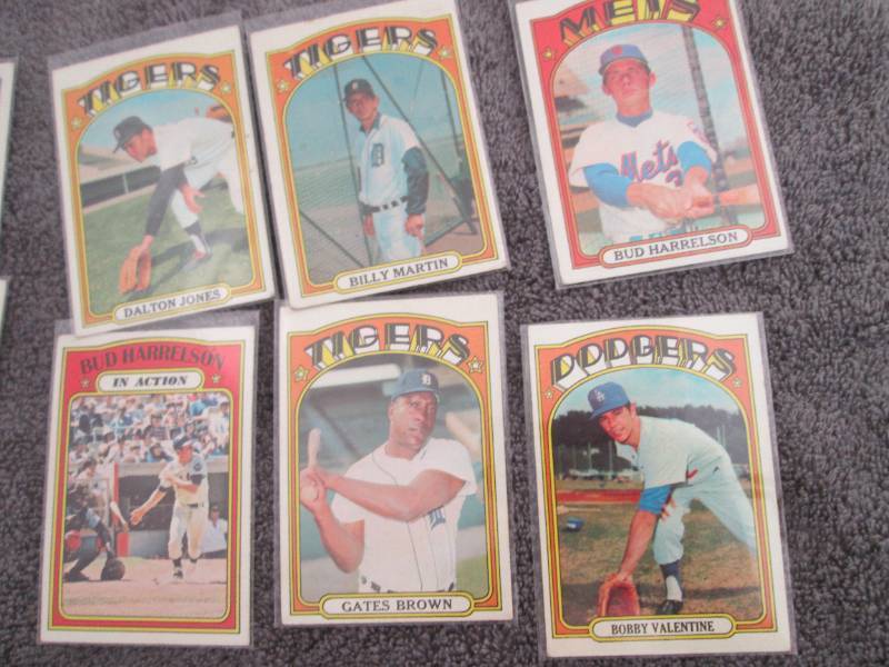 73. 1972 Topps Cards...