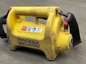 lot 26 image: Wacker-Neuson Electric Concrete Vibrator
