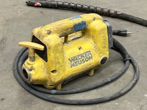 lot 27 image: Wacker-Neuson Electric Concrete Vibrator