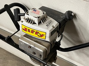 lot 37 image: Jiffy Ice Auger