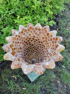 lot 17 image: Mosaic Tile Tulip Planter