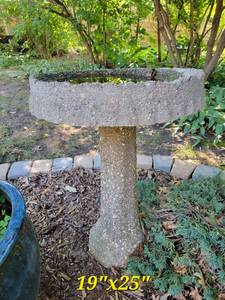 lot 101 image: River Stone Birdbath