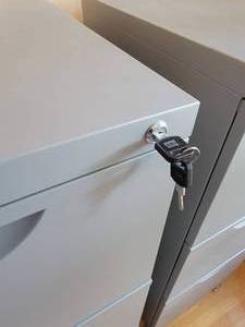 lot 120 image: Office Filling Cabinet Pairing