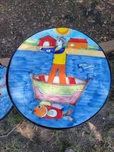 lot 28 image: Adorable Italian Painted Cafe Seating Set by Nino Parrucca
