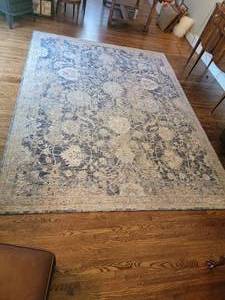 lot 85 image: Stylish Turkish Area Rug by Loloi