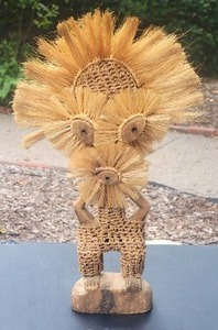 lot 129 image: African Hand Carved Wood Sculpture