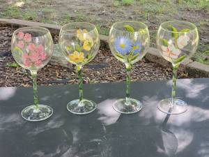 lot 161 image: Cute Hand Painted Wine Glass Collection by Block