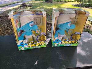 lot 160 image: The Smurfs 50th Anniversary Special Edition Stuffed Collectible (Pair) - First Edition NIB
