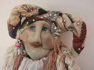 lot 52 image: Handcrafted Textile Jester Doll by Lorein Dowlin