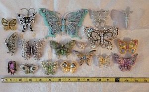 lot 177 image: Gorgeous Bejeweled Butterfly Brooch Collection  lot of 18