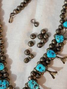lot 191 image: Native American Turquoise Squash Blossom Necklace (as)