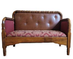 lot 402 image: Unique Victorian Style Parlor Bench- 53 x 22 58 x 37.5