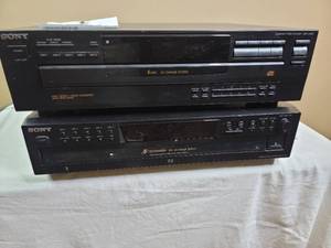 lot 689 image: Two Vintage Sony CD Players-