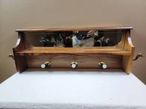 lot 577 image: Beautiful Cubbertson Limited Wildlife Art Shelf W Hangers