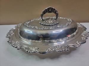 lot 640 image: Gorgeous Baroque Silver Serving Platter with Top $250 Value