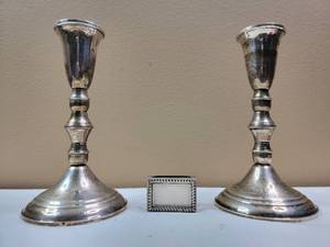 lot 653 image: Vintage Duchin Creations Sterling Silver Candlesticks and Silver Matchbook Holder
