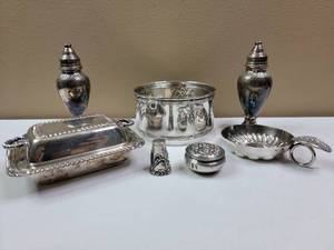 lot 654 image: Assorted Silver & Silver Plate Collection