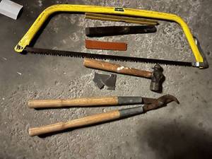 lot 637 image: Vintage Tool Collection-Tin Snips, Hack Saw, And More