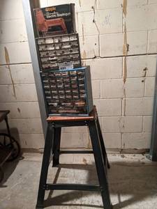 lot 675 image: Essential tool Collection